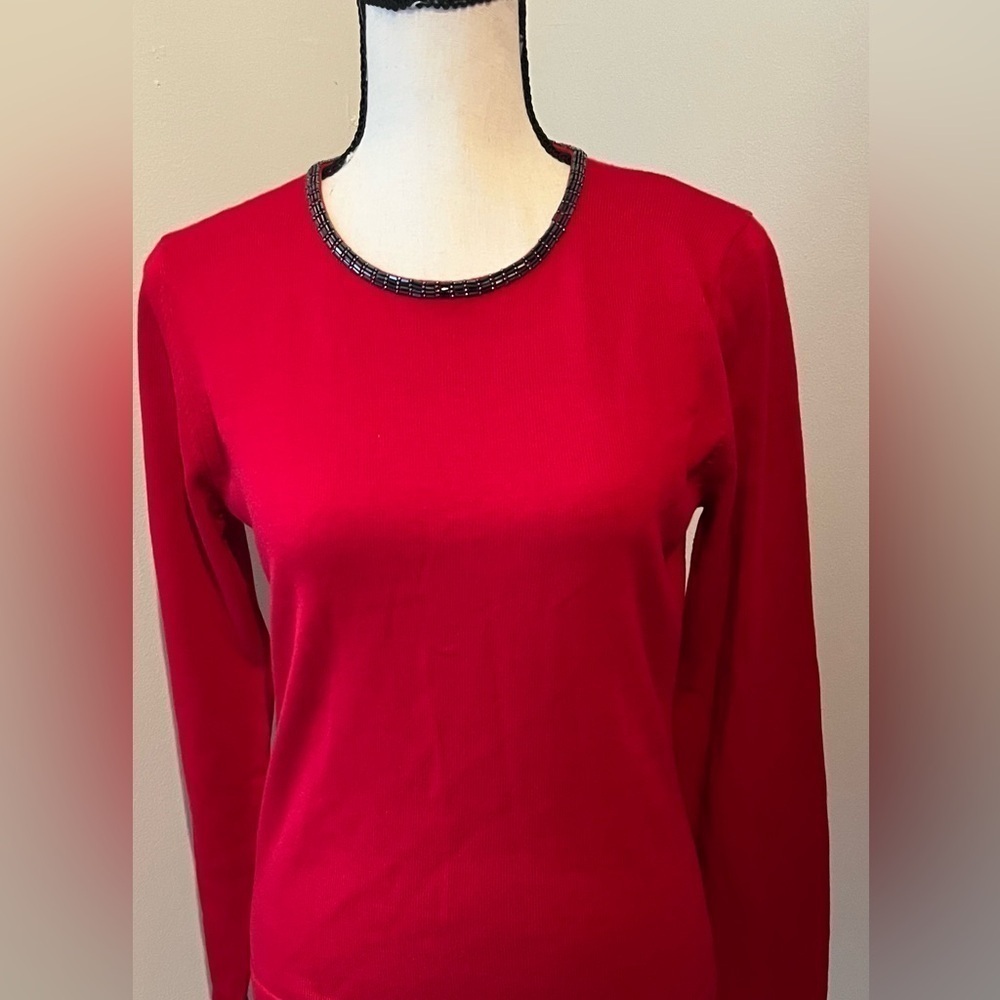 Casual Corner Red Beaded Neck Women’s Sweater Size Small